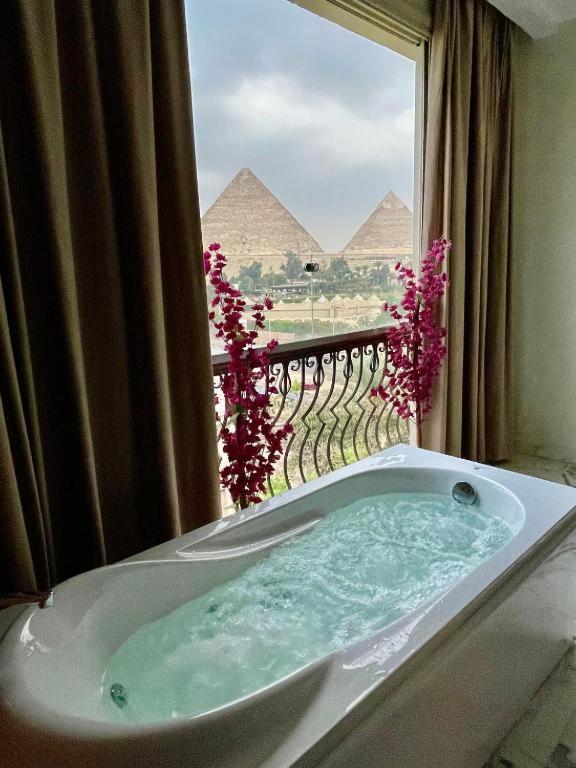 Unique Pyramids Boutique Inn Kafrat al Jabal Екстер'єр фото