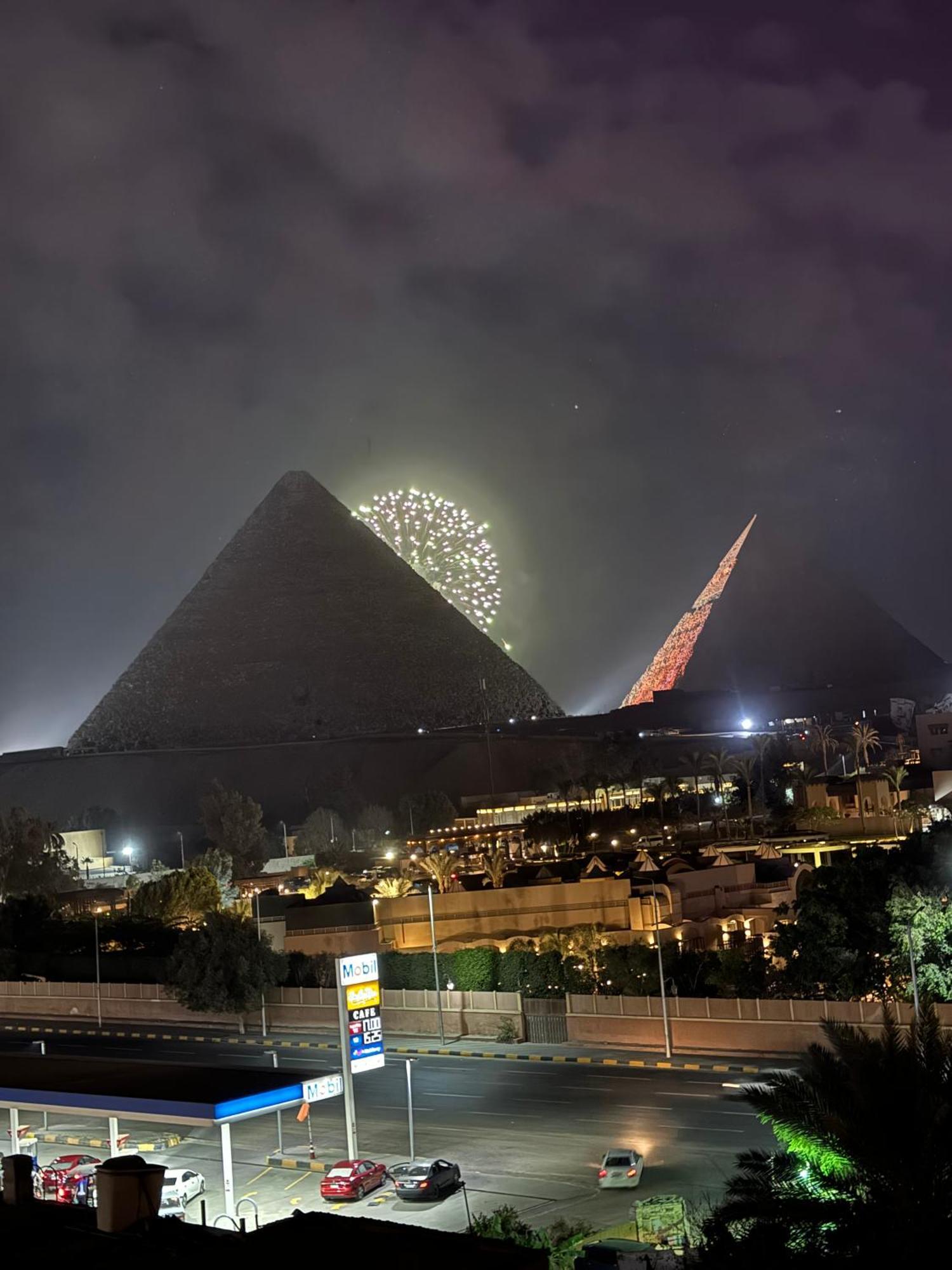 Unique Pyramids Boutique Inn Kafrat al Jabal Екстер'єр фото